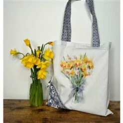 Amber Makes March The Flower Shop Block Of The Month Kit The Shopaway Bag Panel & Instructions